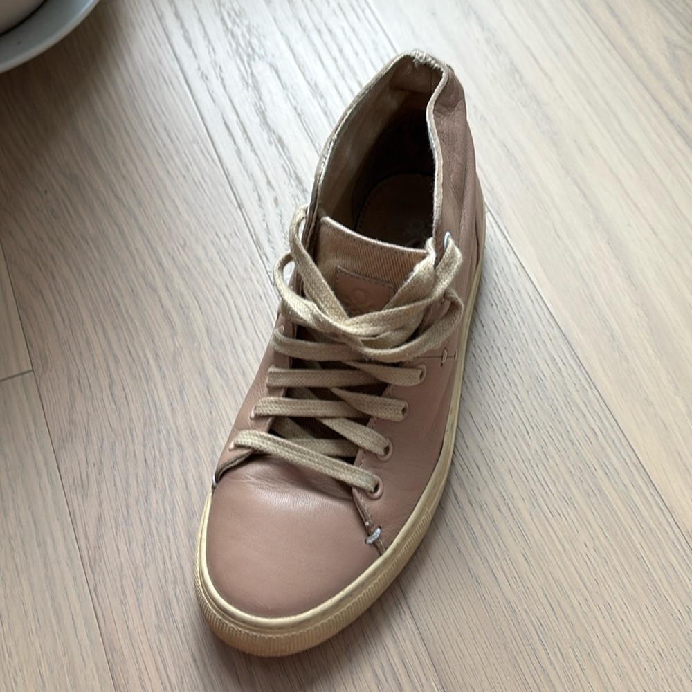 United Colors of Benetton leather sneakers